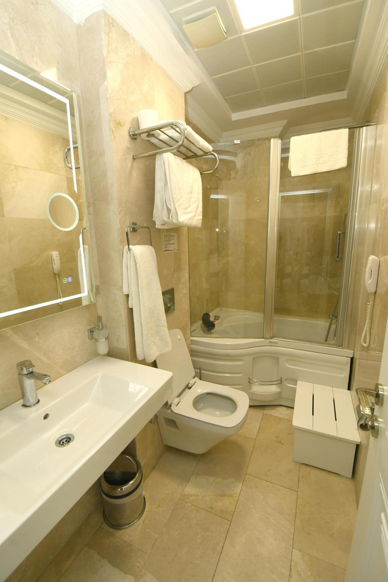 Novus Hotel Стамбул Экстерьер фото
